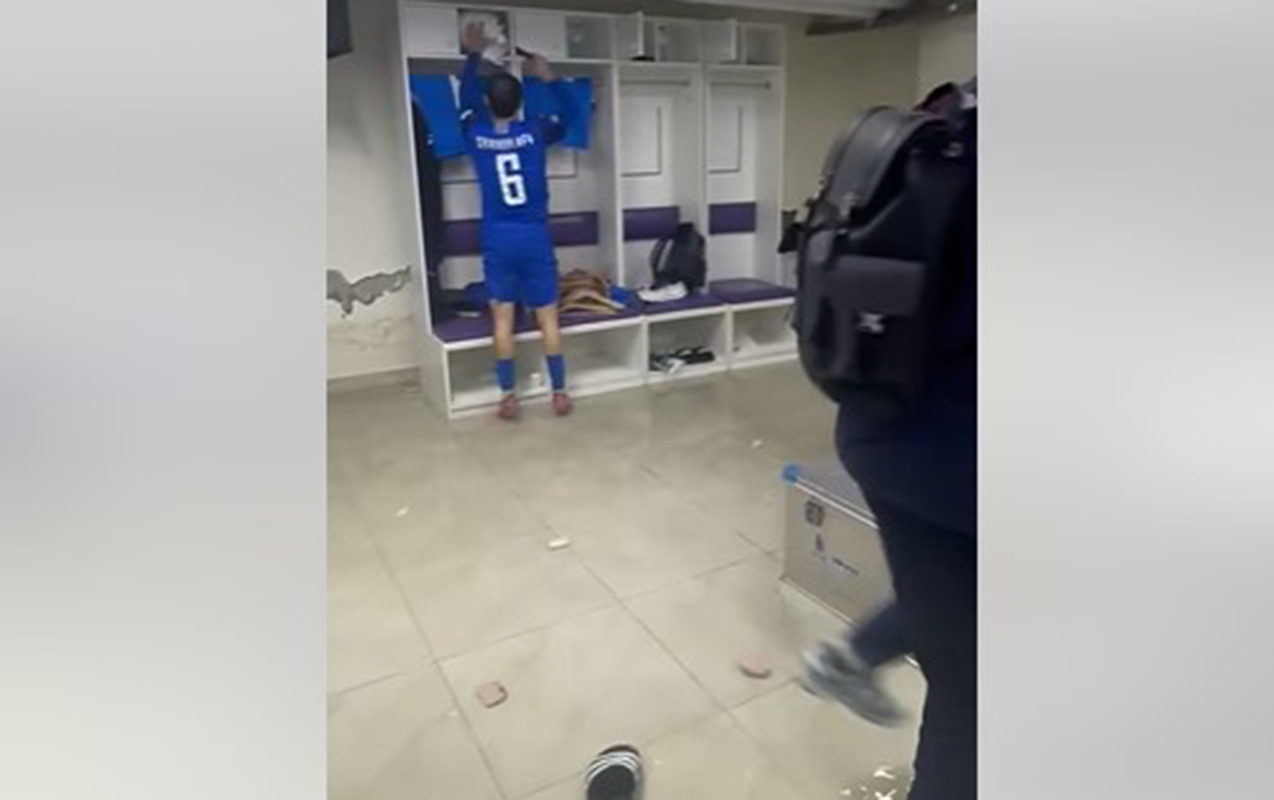 Millimizin stadiondakı paltardəyişmə otağını su basdı