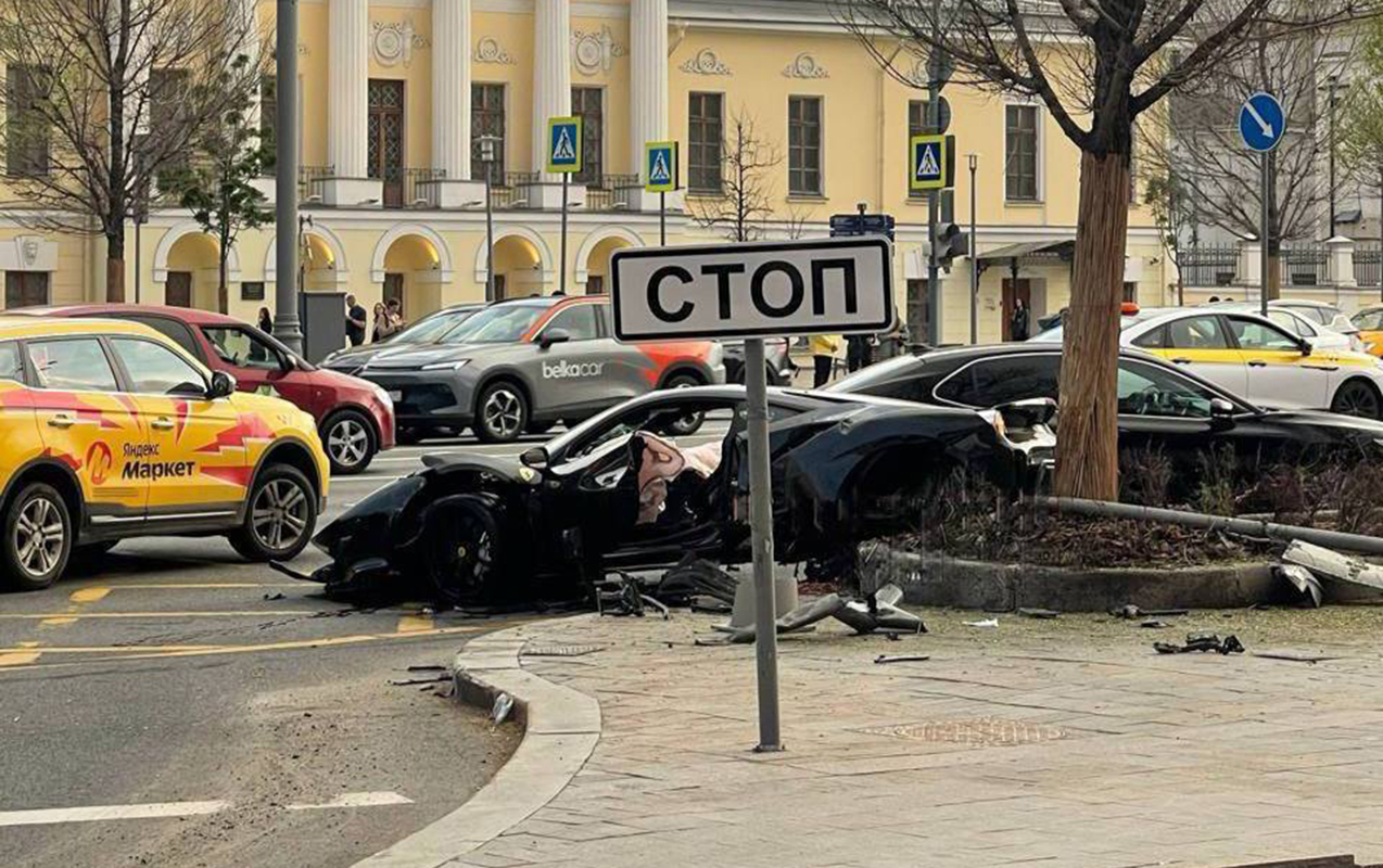 -navai-ferrari-