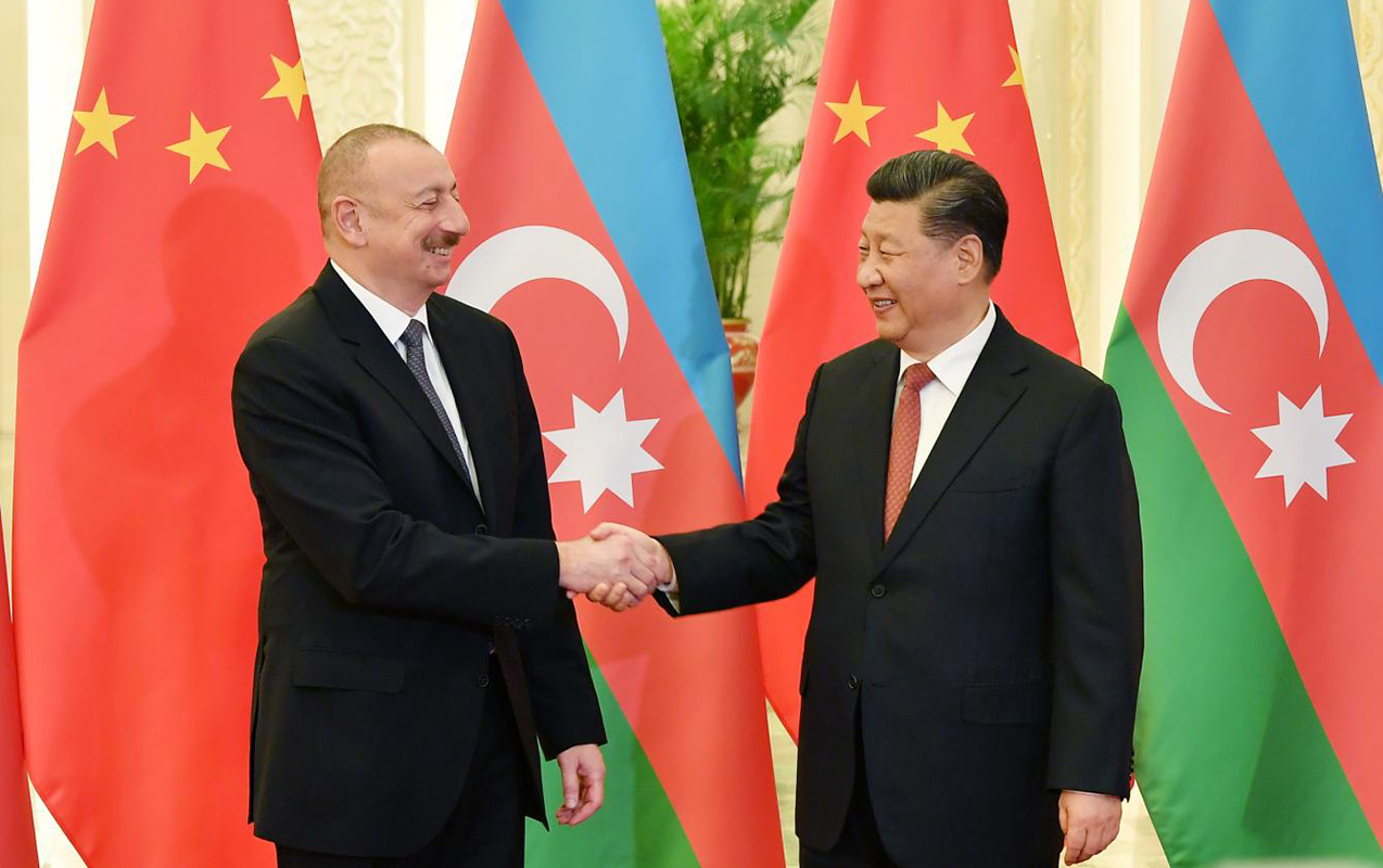 si-cinpinden-azerbaycan-liderine