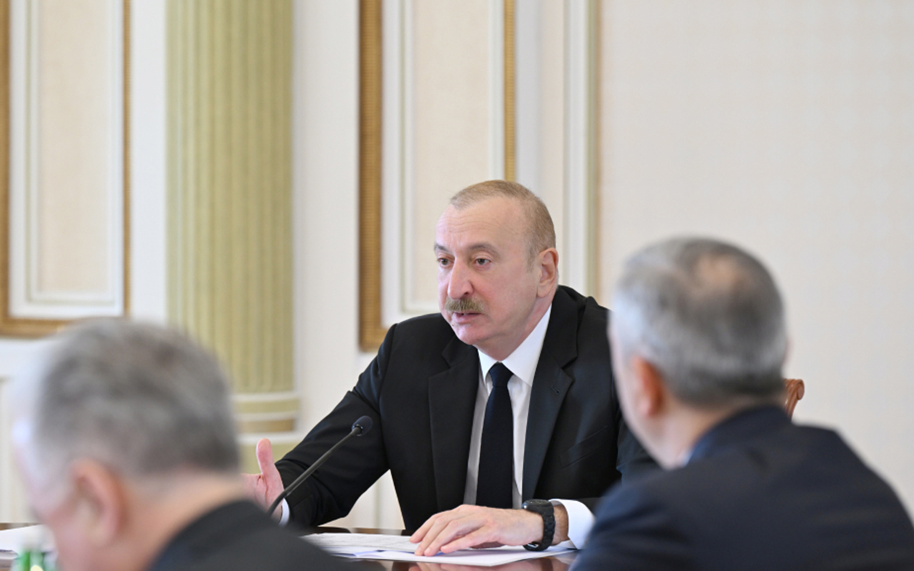 bu-dinamika-meni-qane-etmir