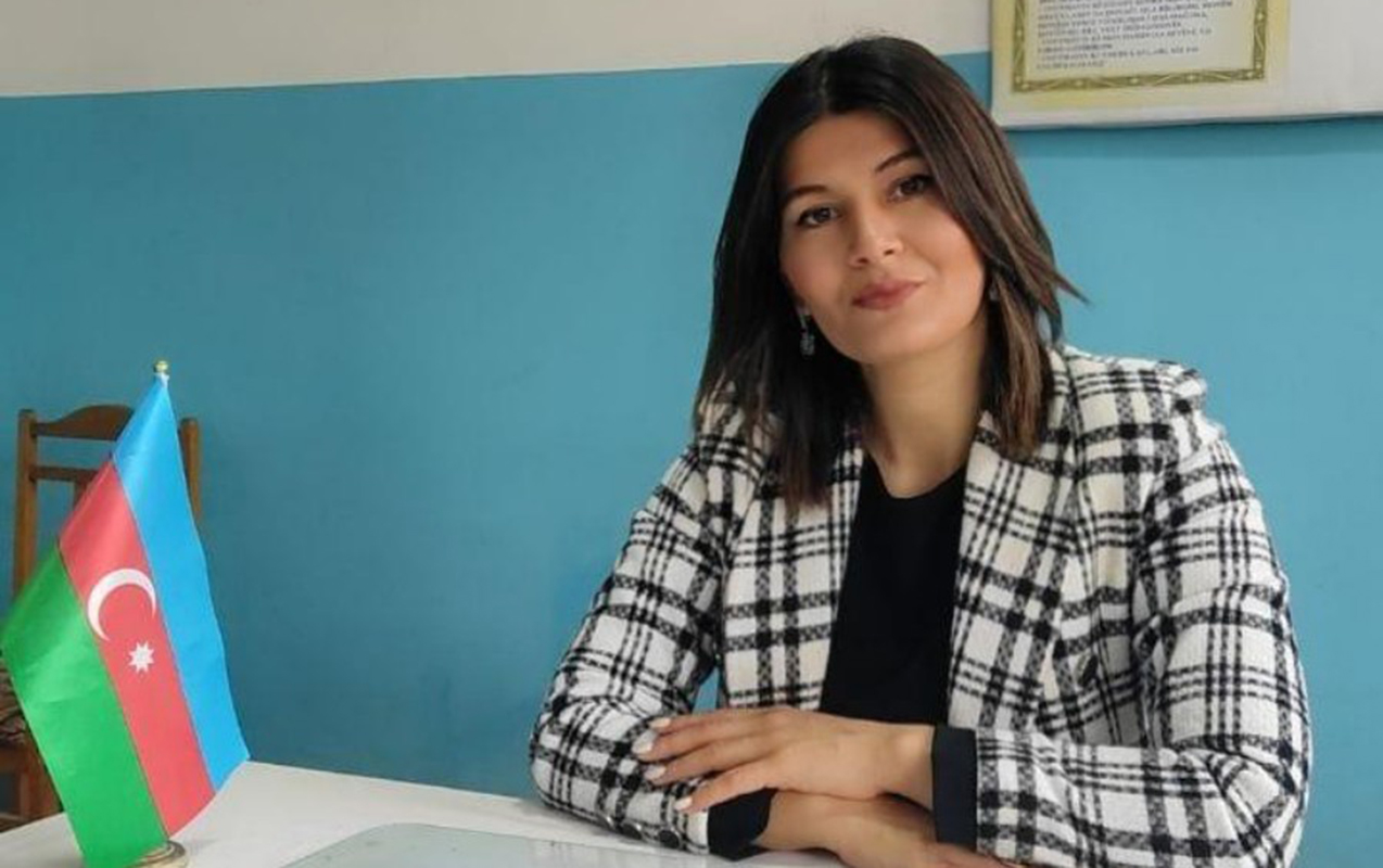 direktor-sosial-sebekedeki-paylasimlarina-gore-isden-cixarilib
