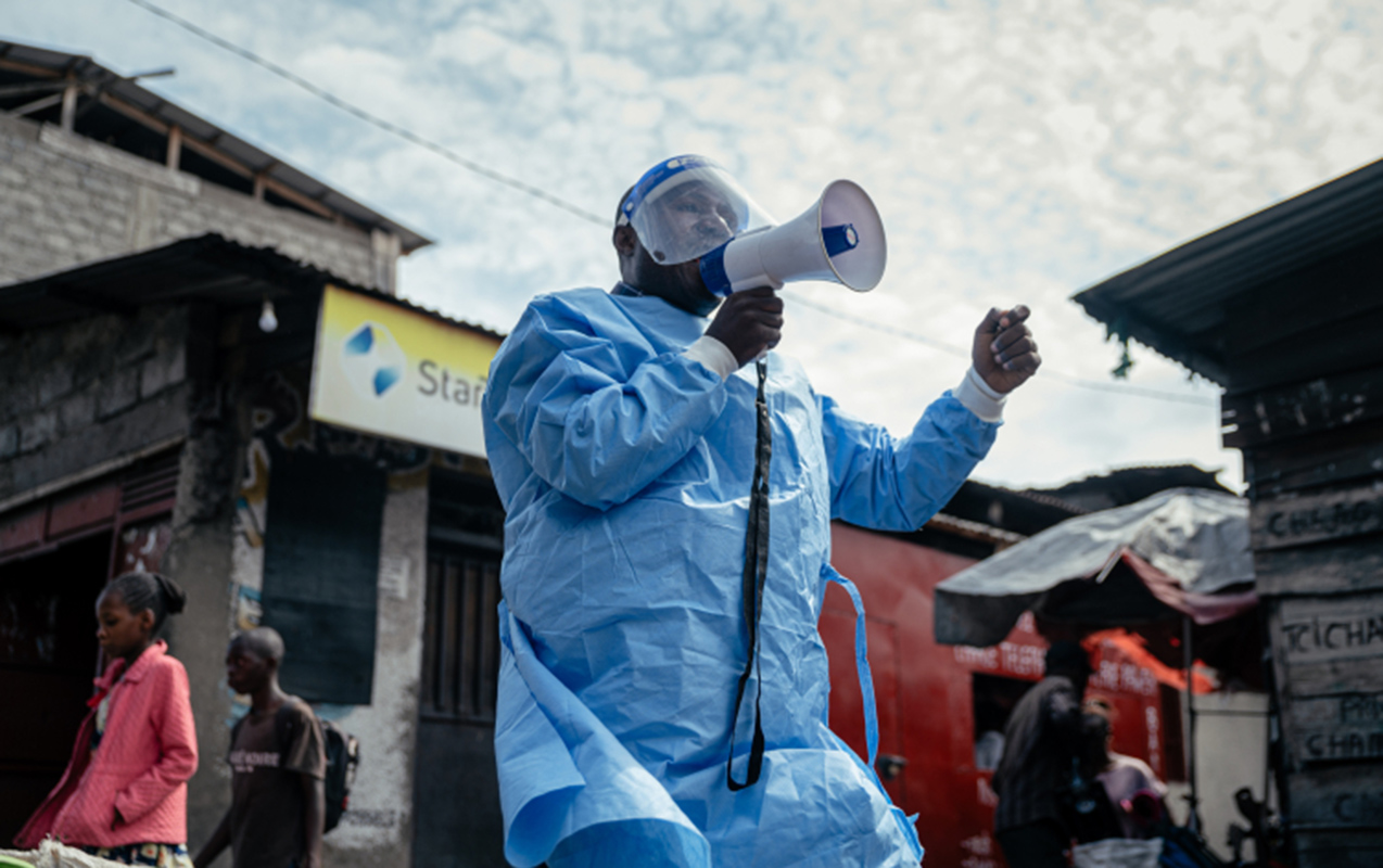 ebola-afrika-serhedlerini-asdi