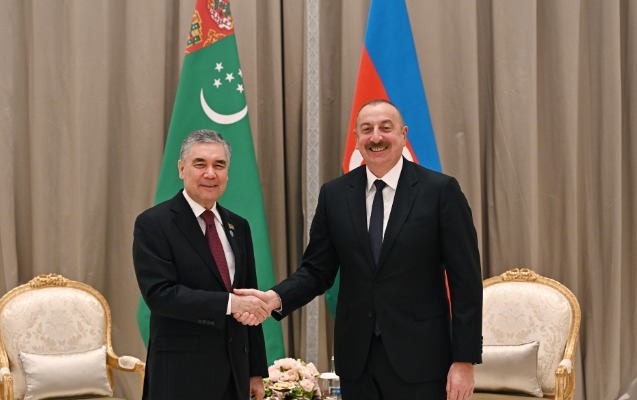 ilham-eliyev-qurbanqulu-berdimehemmedovla-danisdi