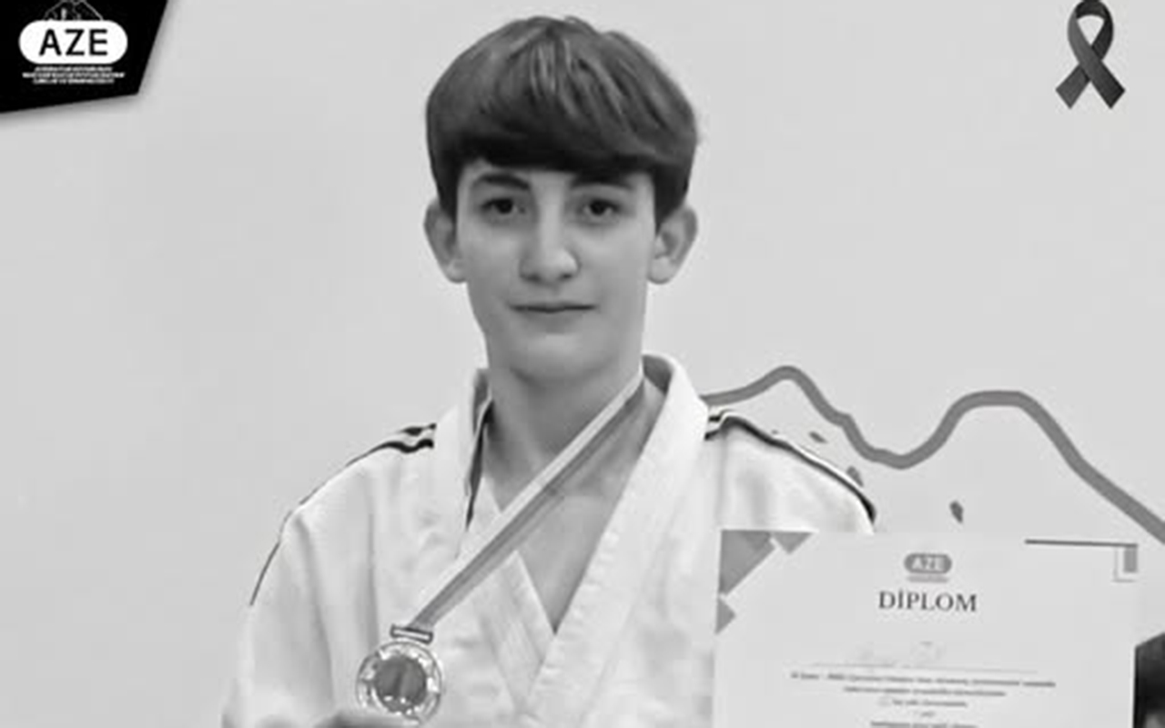 bir-hefte-evvel-qizil-medal-qazanmisdi