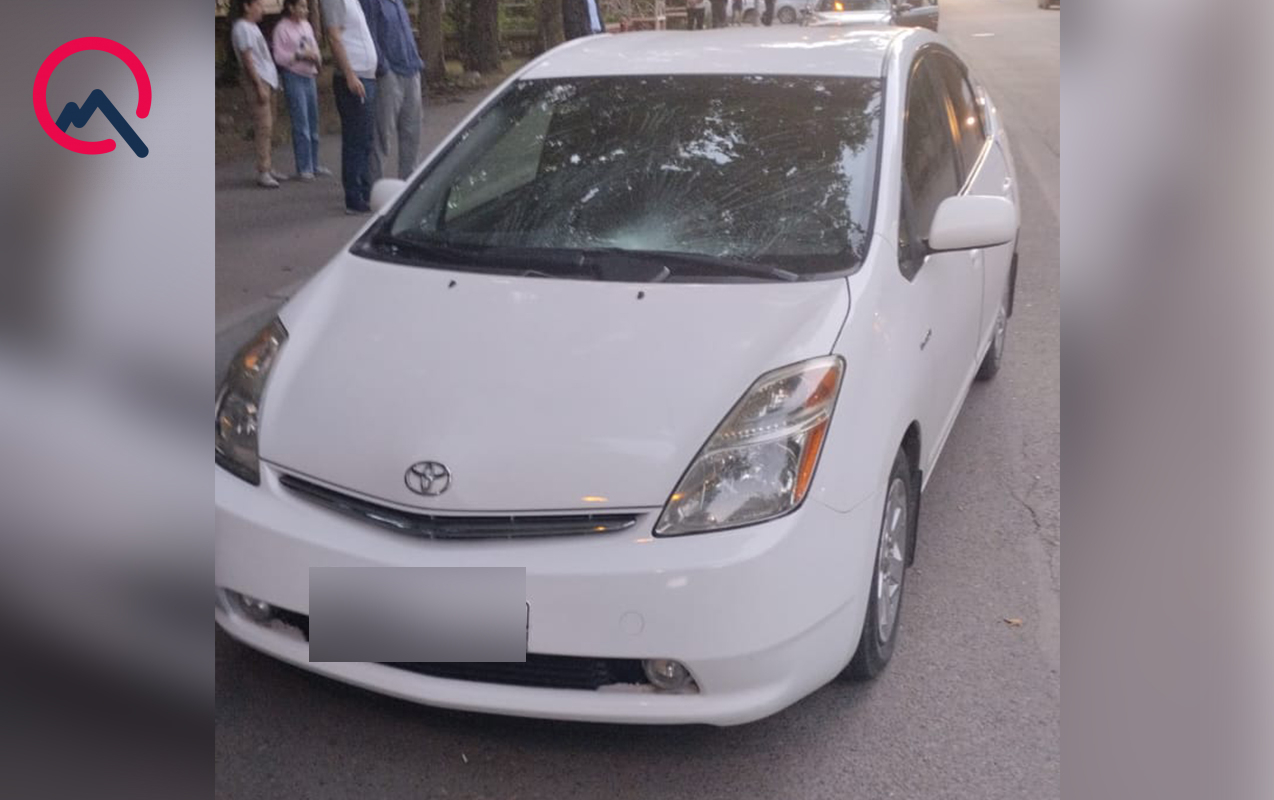-toyota-prius-4-