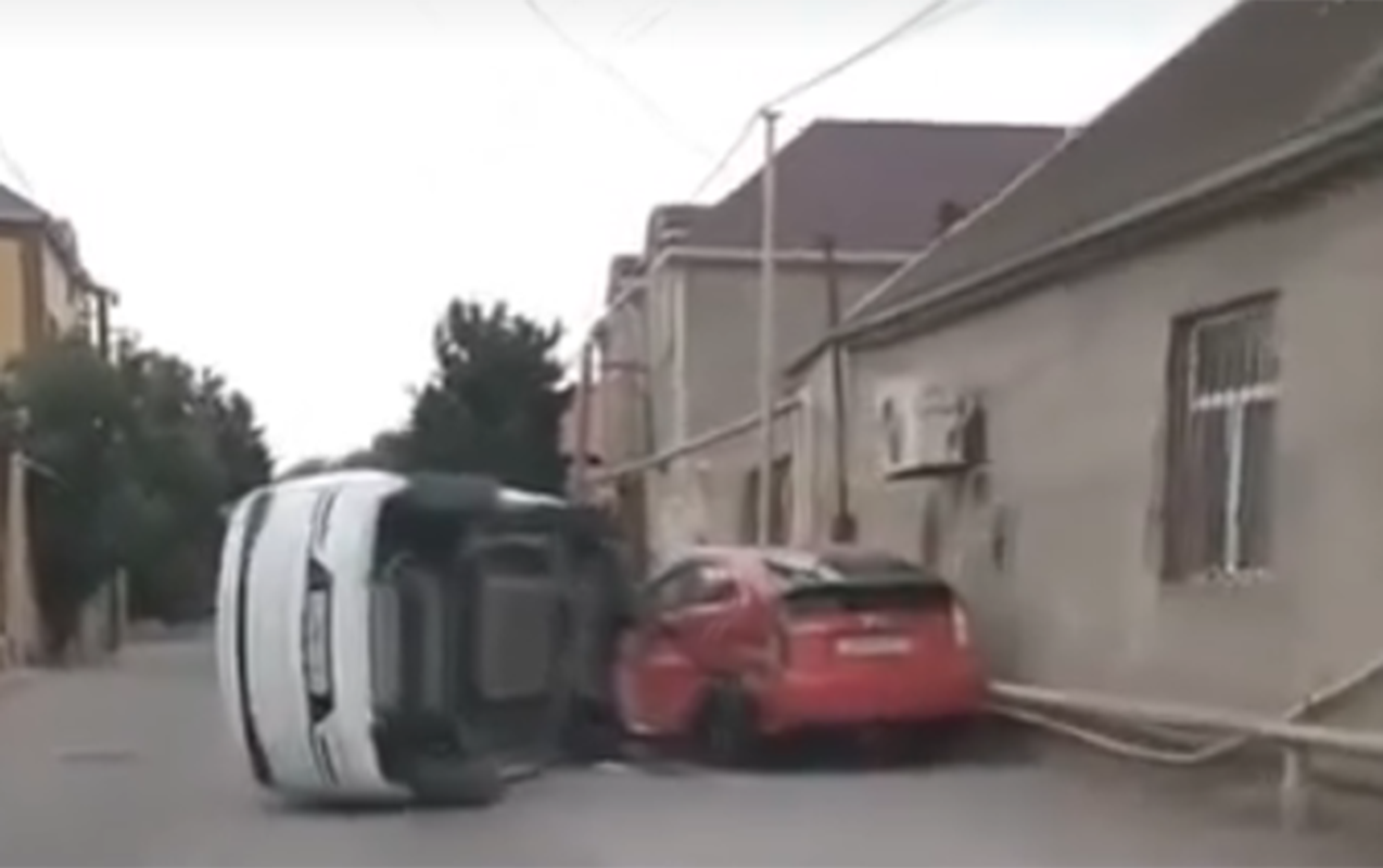 bakida-priusla-toqqusan-byd-asdi