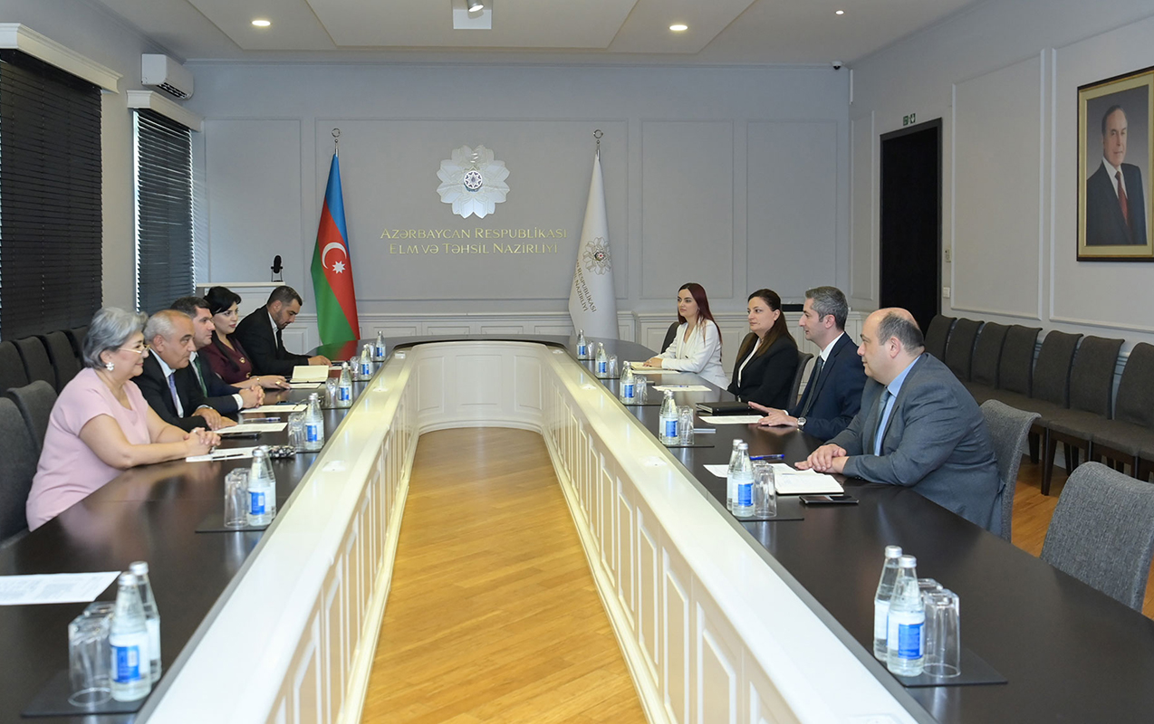 elm-ve-tehsil-nazirliyinde-gorus