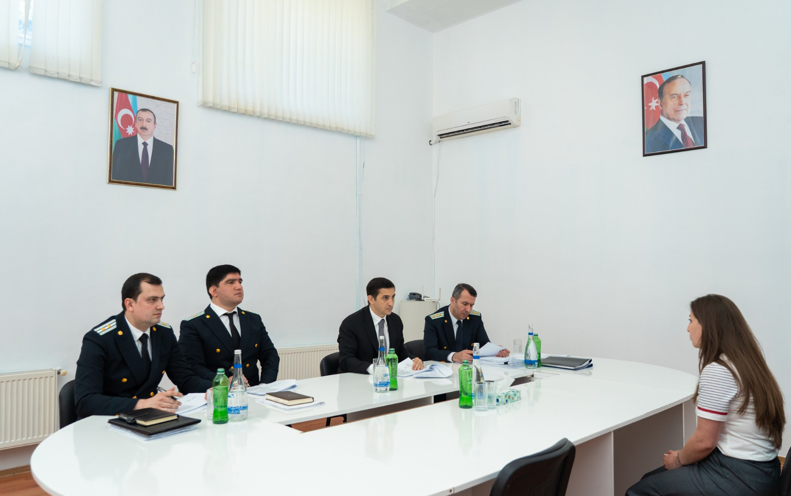 edliyye-naziri-balakende-vetendaslari-qebul-etdi