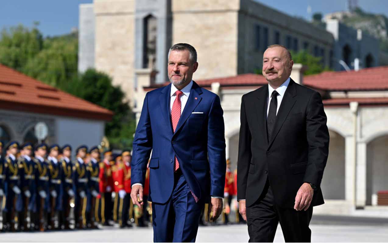İlham Əliyev həmkarını Şuşada qarşıladı
