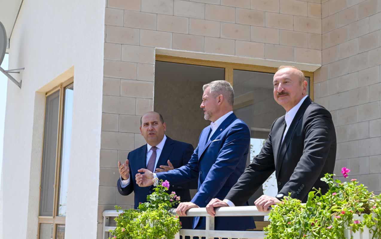 eliyev-ve-pelleqrini-bas-qervendde