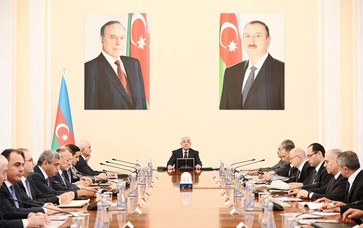 ehalinin-siyahiyaalinmasina-dair-iclas-kecirilib